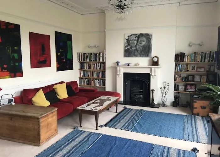 Private Office Room In Clifton With Free Parking