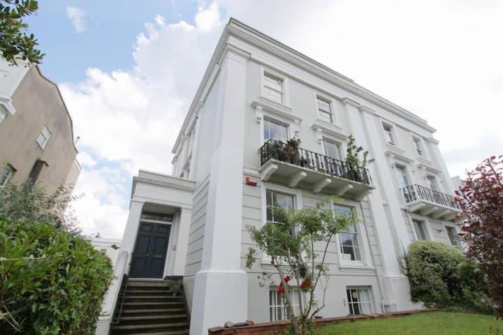 Private Office In Clifton With Free Parking Homestay Bristol